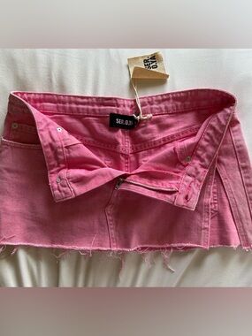 NWT SER.O.YA Malibu Hot Pink Denim Zuri Mini Skirt with Slit
